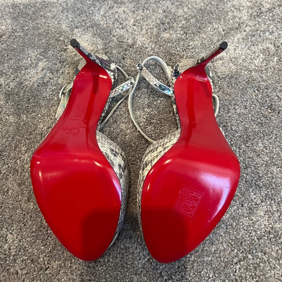 Iridescent Snakeskin Louboutin - Picture 8 of 10